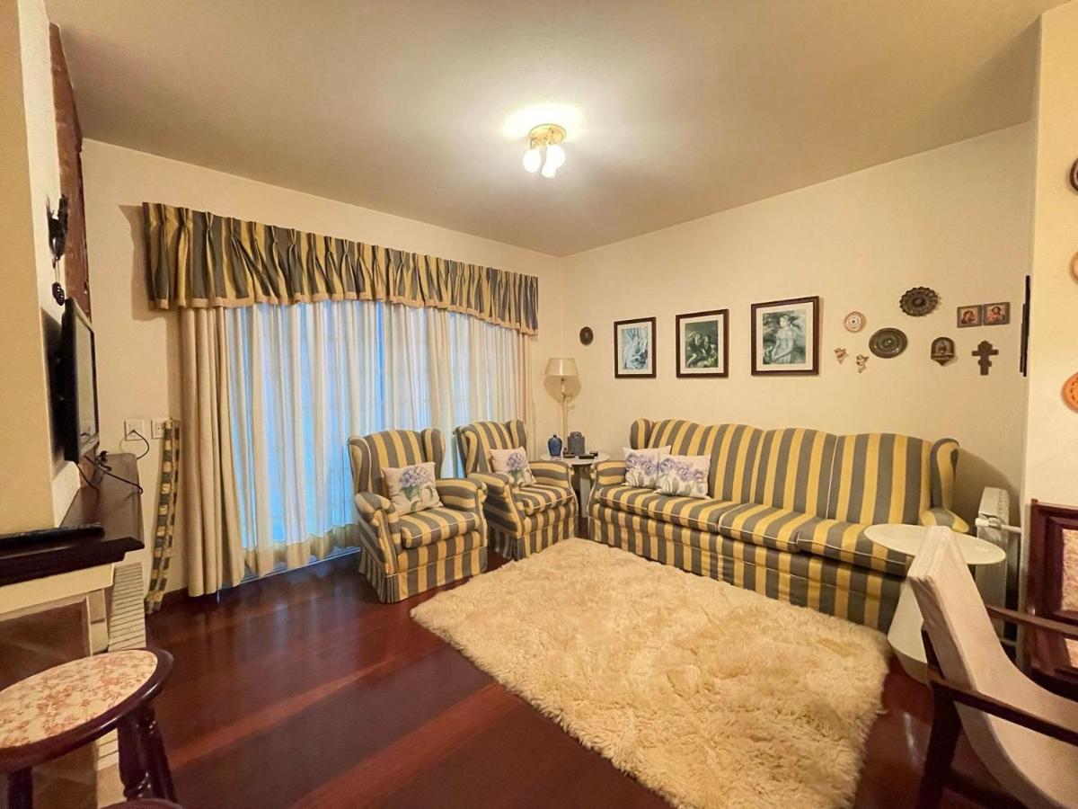 Appartamento Apartamento No Centro De Gramado 200 Metros Da Rua Coberta Esterno foto