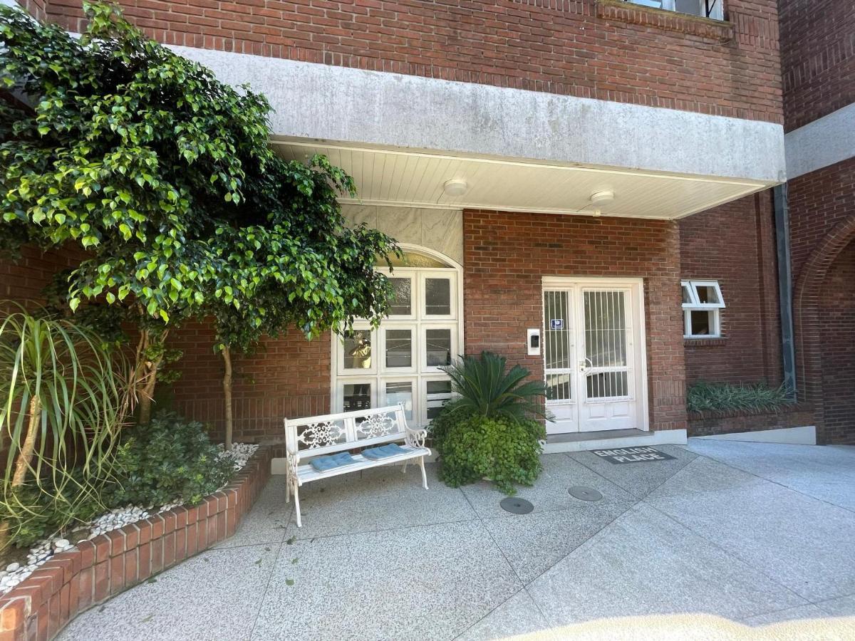 Appartamento Apartamento No Centro De Gramado 200 Metros Da Rua Coberta Esterno foto
